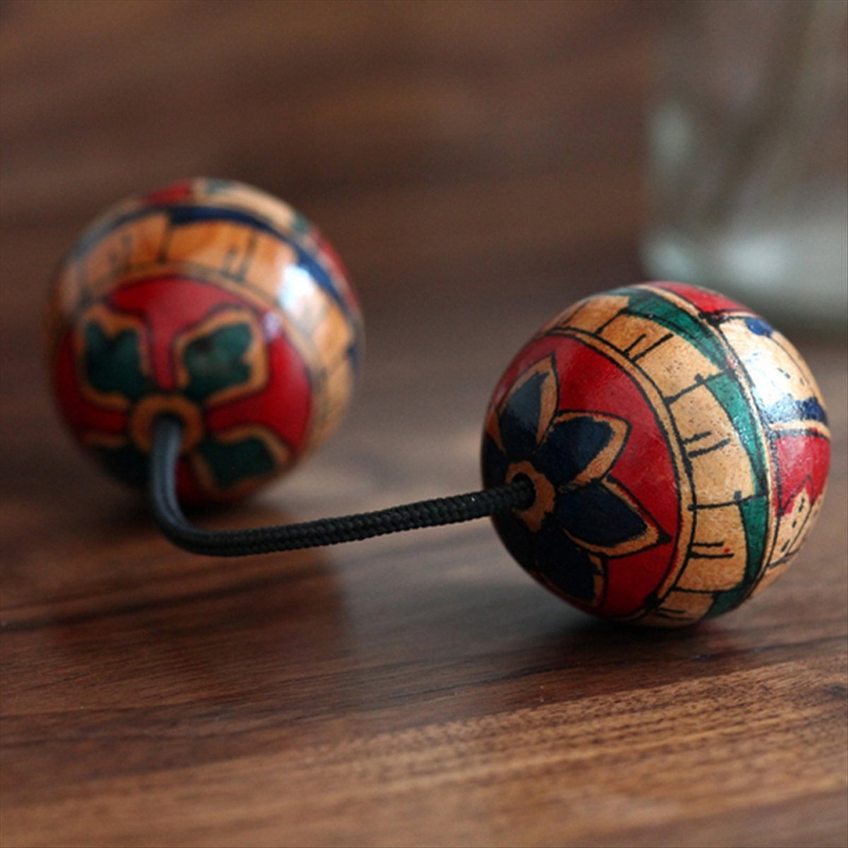 【HOT!TURE】Hand Drawn Maracas M - A Musical Instrument You Shake 评论和价格